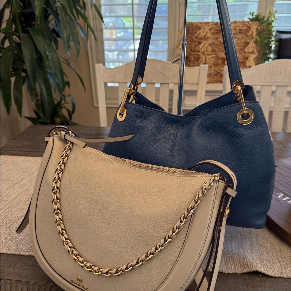 Michael Kors -  Elegant Cream and Blue Women's Handbag bundle